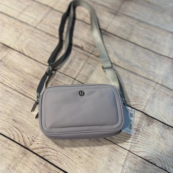 lululemon athletica | Bags | Nwt Lululemon Crossbody Camera Bag Silver |  Poshmark